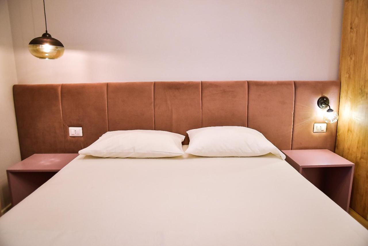 Hotel Jurgen Rinas Buitenkant foto