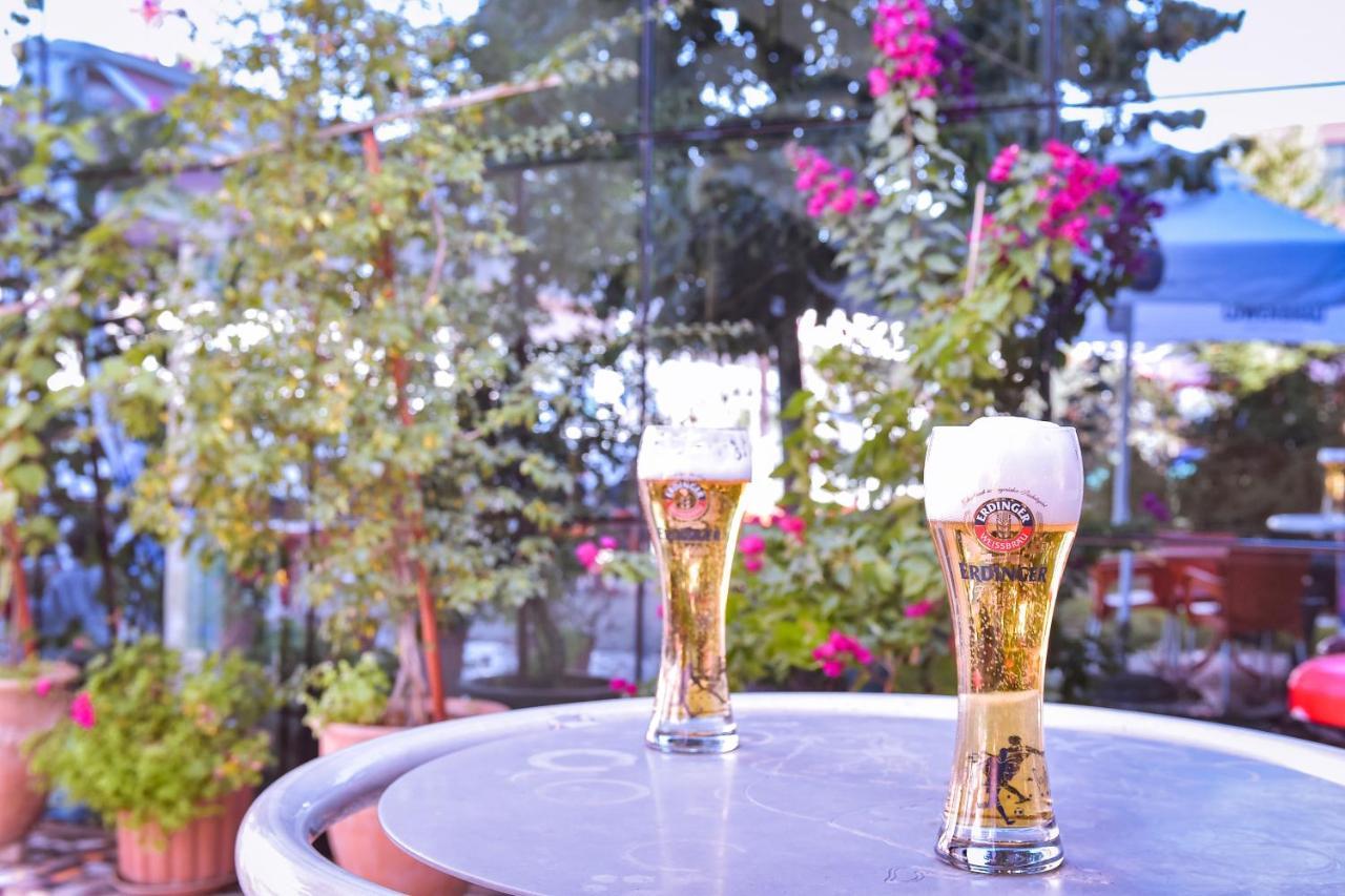 Hotel Jurgen Rinas Buitenkant foto