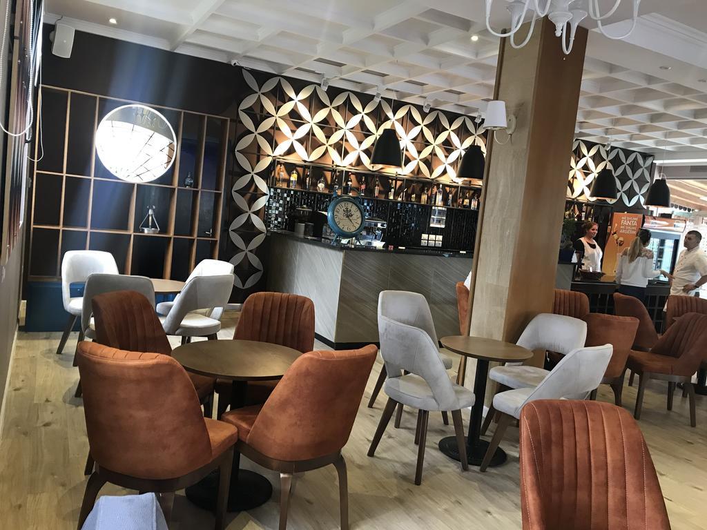 Hotel Jurgen Rinas Buitenkant foto
